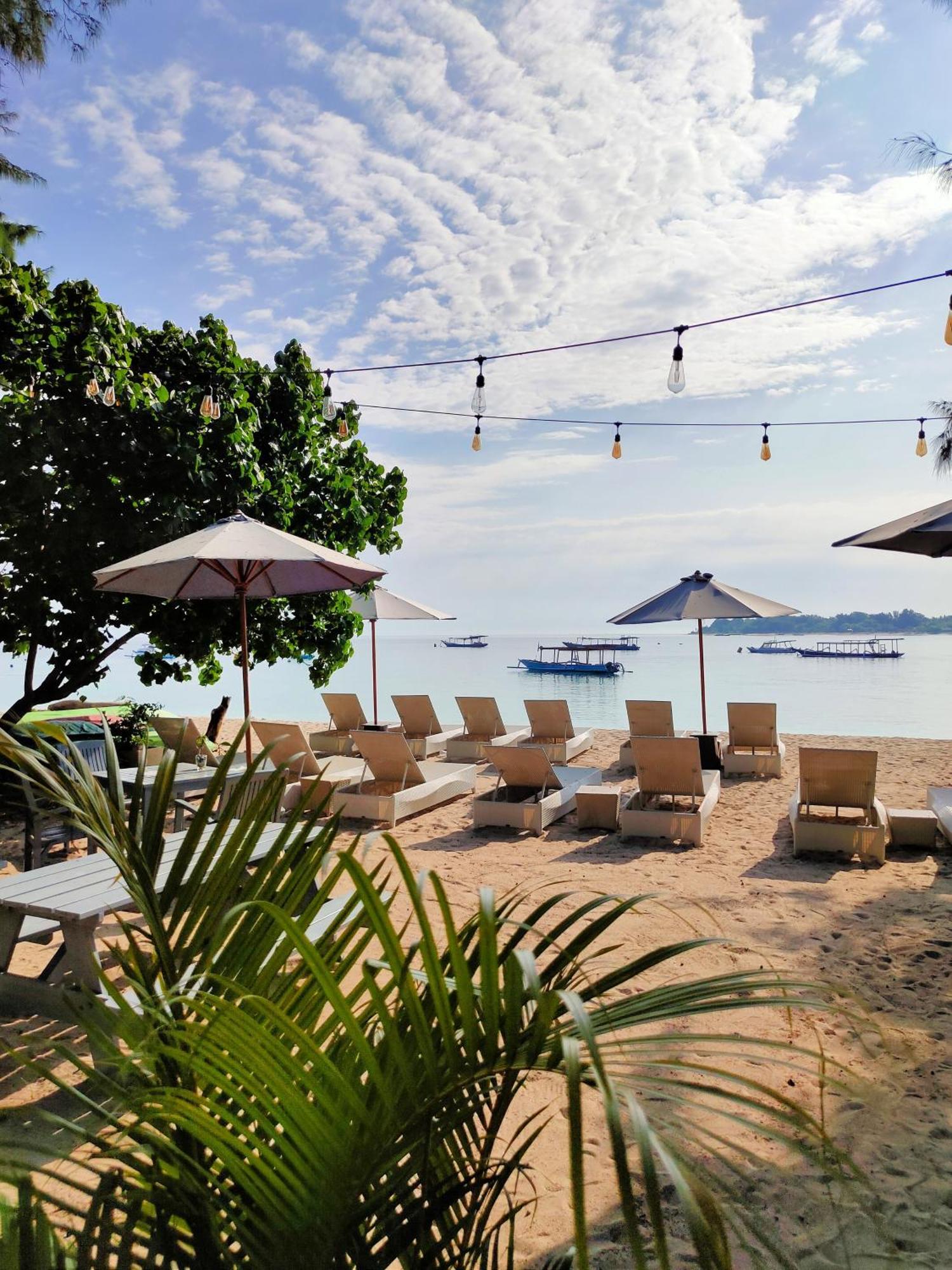 Bale Sampan Boutique Bungalows กีลีตราวางัน ภายนอก รูปภาพ